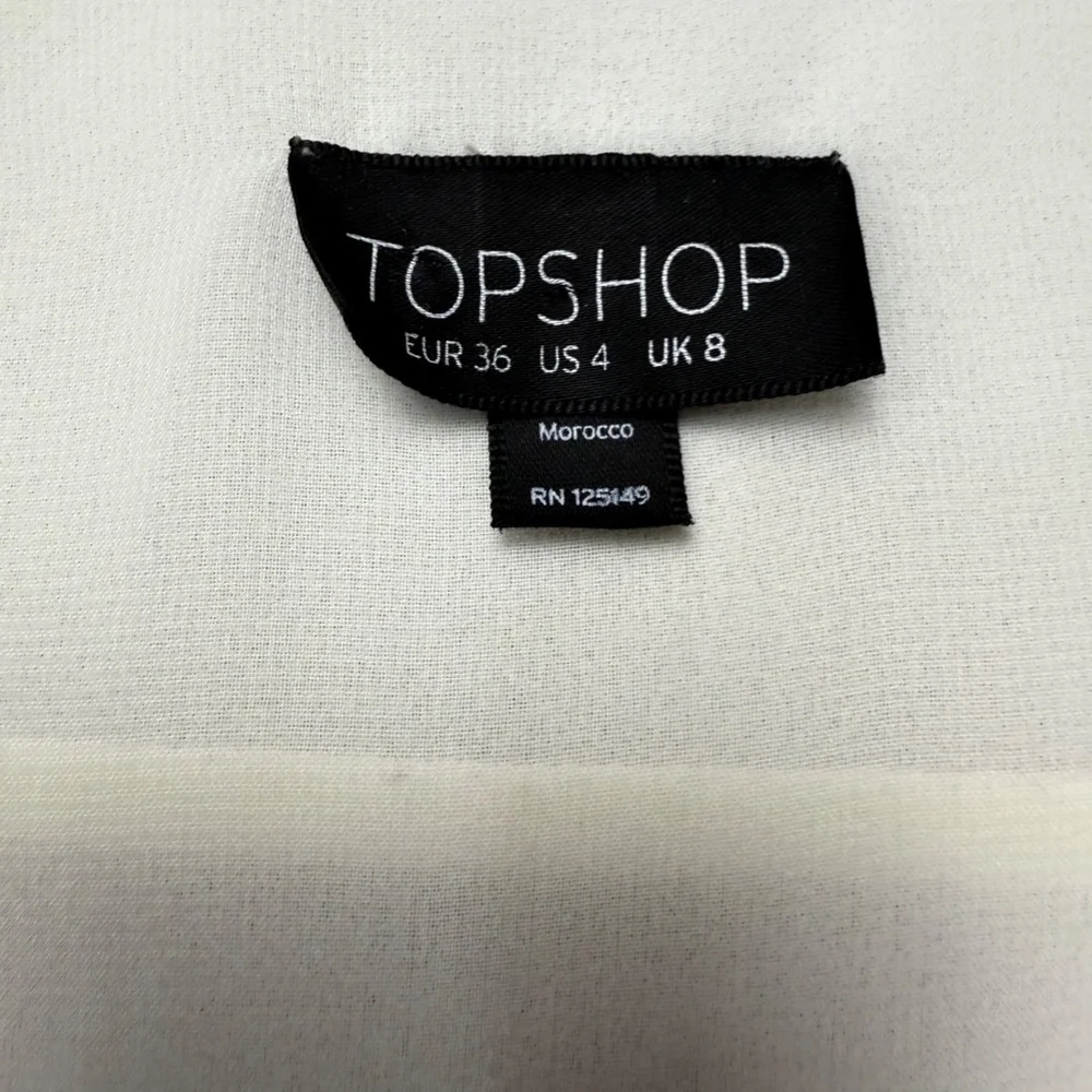 TopShop Pocket Shift Dress, V-Neck, White, Size 4, Polyester, Summer - Picture 3 of 13